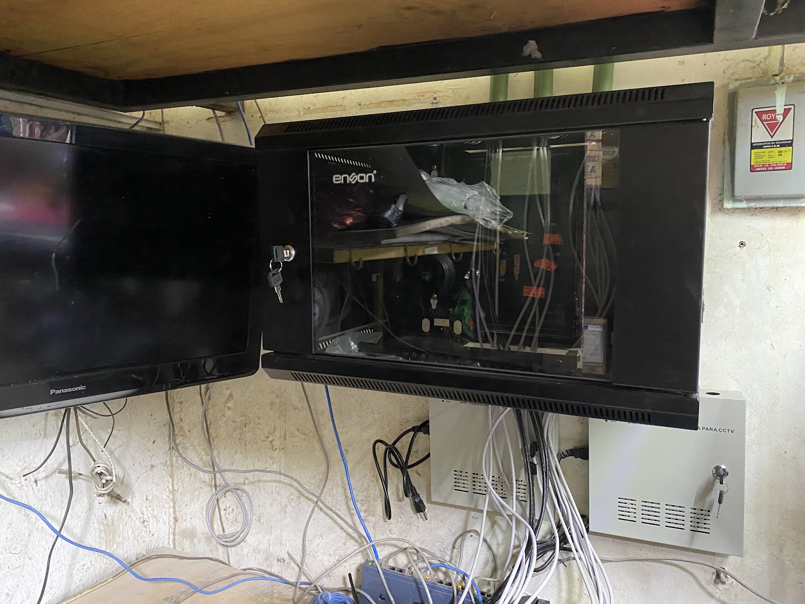 leetx-google-photo-1770331358946-5